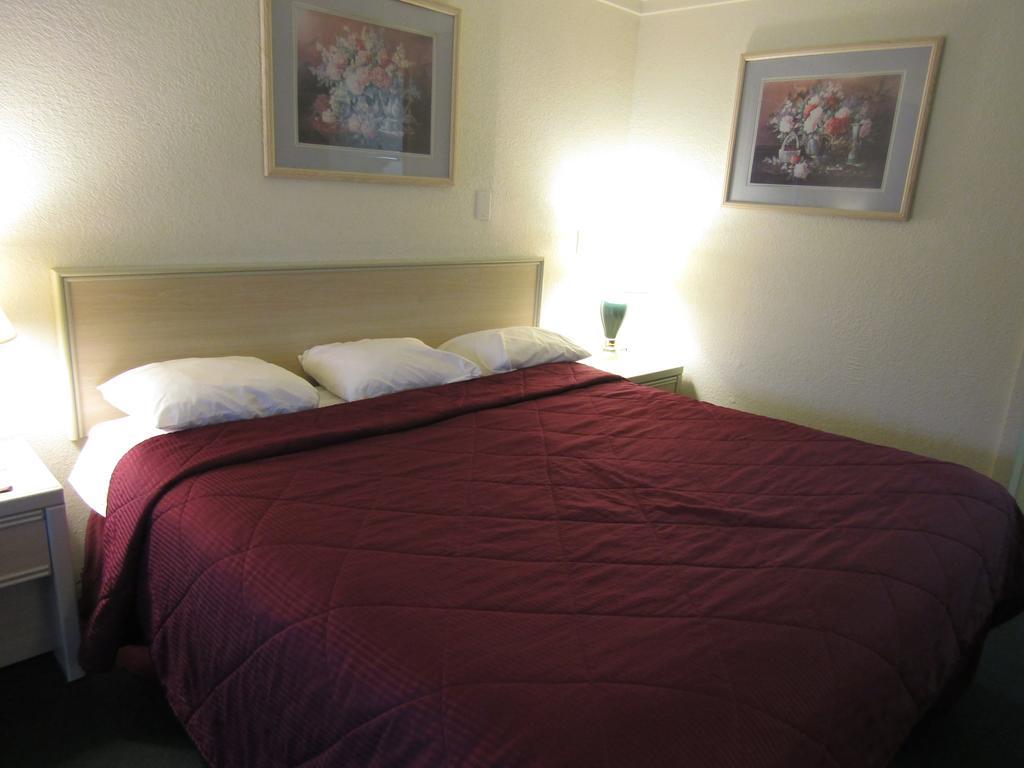 Austin Town Inn オースティンタウン エクステリア 写真